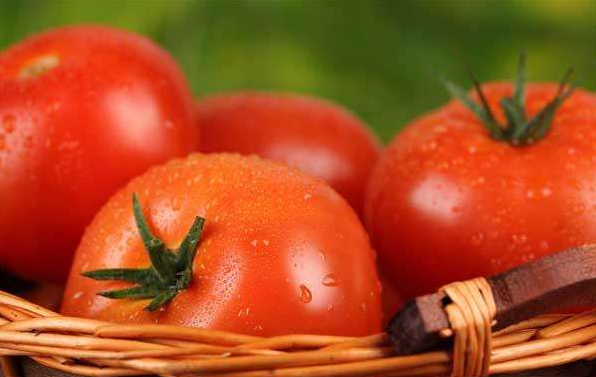 ��֪����������ʥŮ��֮����ʲô��ϵ��